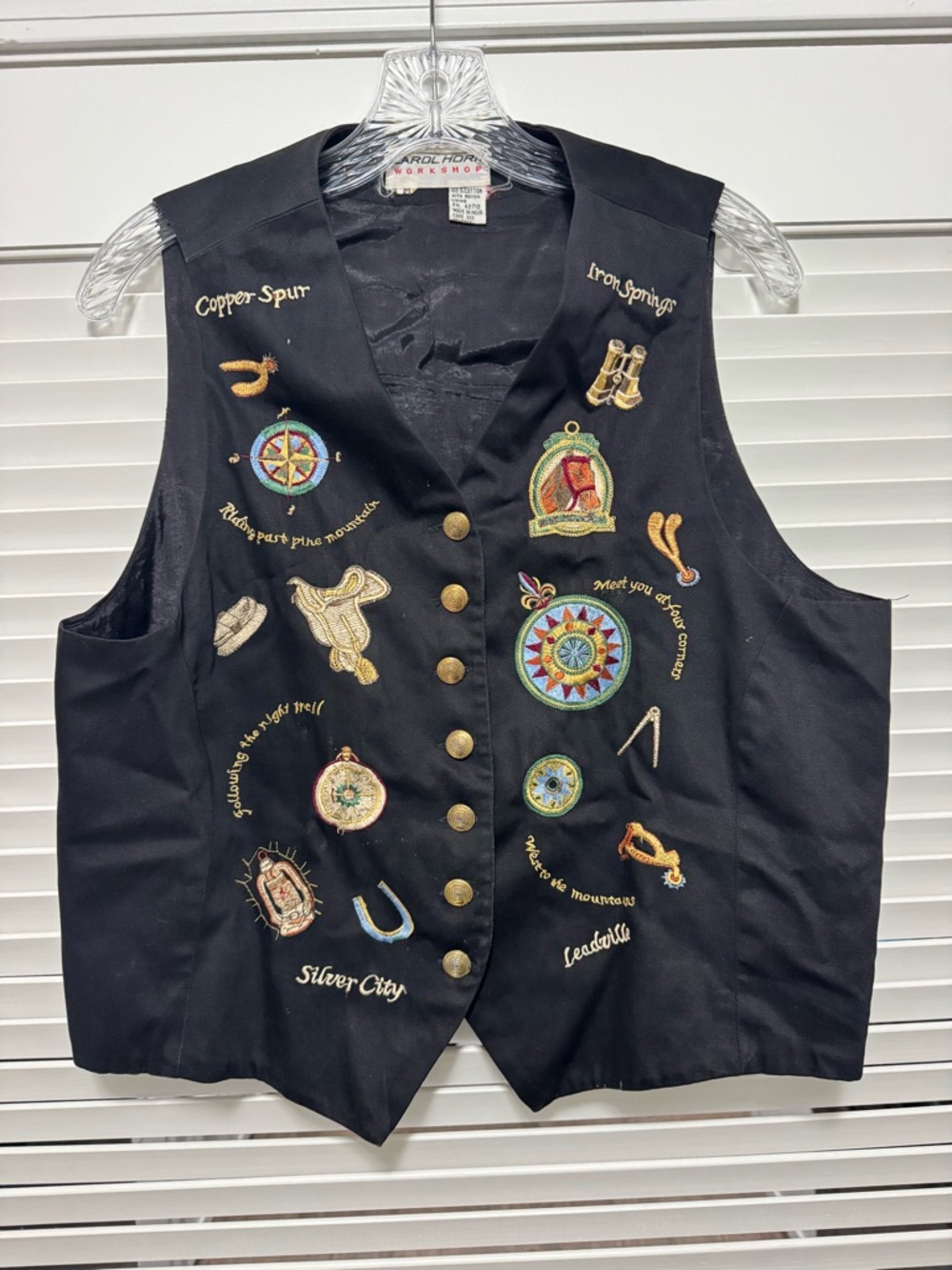 Vintage 100% Cotton Embroidered Black Western Vest - Picture 3 of 7